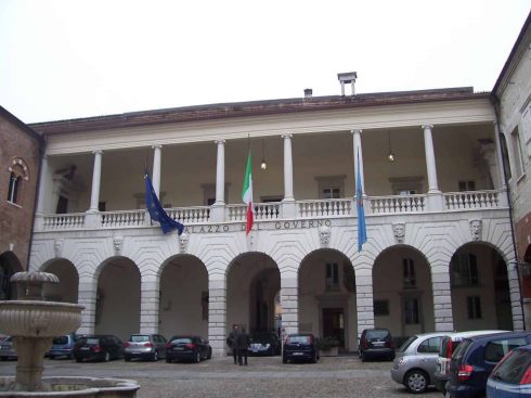 Cortile de Broletto, Brescia, Lombardia, Nord-Italia, Italia