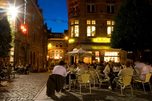 Oude Markt, Leuven, Flandern, Belgia