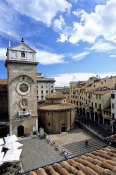 Rotunda di San Lorenzo, Piazza dell'Erbe, Mantova, Lombardia, Nord-Italia, Italia 