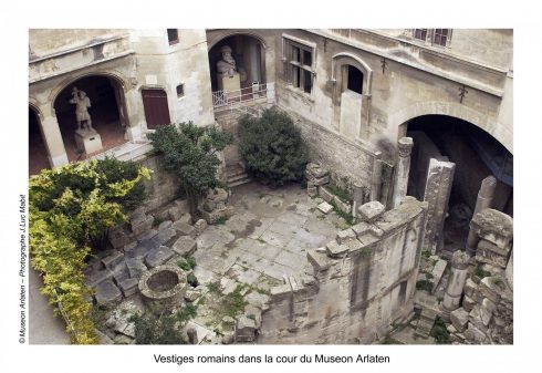 Musée Arlatan, Arles, Provence, Sør-Frankrike, Frankrike