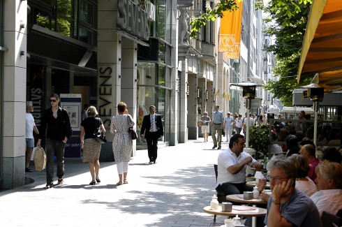 Königsallee, Altstadt, Düsseldorf, Nordrhein-Westfalen, Vest-Tyskland, Tyskland