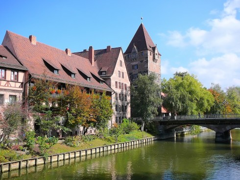 Pegnitz ved Schuldturm og Heubrücke, Nürnberg, Bayern, Unesco Verdensarv, Altstadt, Historisk, Middelalder, Marktplatz, Sør-Tyskland, Tyskland