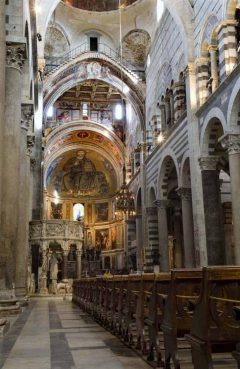 Pisa, pisansk romansk, arkitektur, middelalder, renessanse, Arno, Campo dei Miracoli, katedral, baptisteria, kampanile, Unescos liste over Verdensarven, historisk bydel, museer, gamleby, etruskerne, Toscana, Midt-Italia, Italia