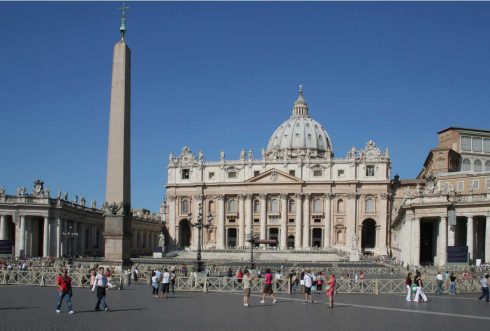 Peterskirken, Roma, Unescos liste over Verdensarven, romerriket, Forum, antikken, historiske bydeler, gamlebyen, Trastevere, den evige stad, Tiber, Vatikanet, Panthon, Roma, Midt-Italia, Italia