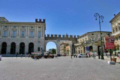 Verona, Arena, Piazza delle Erbe, Piazza Signori, Piazza Bra, Unescos liste over Verdensarven, romerriket, antikken, historiske bydeler, gamlebyen, Veneto, Nord-Italia, Italia