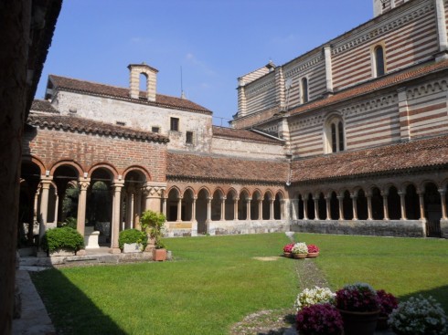 Verona, San Zeno, Arena, Piazza delle Erbe, Piazza Signori, Piazza Bra, Unescos liste over Verdensarven, romerriket, antikken, historiske bydeler, gamlebyen, Veneto, Nord-Italia, Italia