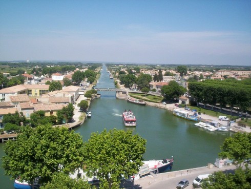 Canal du Rhone et Sete, som er tilknyttet Canal du Midi, Aigues Mortes, camargues, Sør-Frankrike, Frankrike