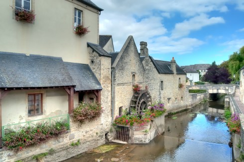 Bayeux, vielle ville, kanaler, gamlebyen, middelalder, bindingsverk, historisk bysenter, Normandie, Vest-Frankrike, Frankrike