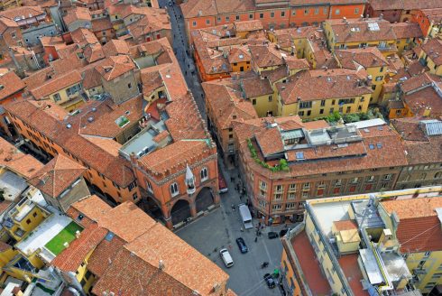 Piazza di Porta Ravegnana, Bologna, Unescos liste over Verdensarven, middelalderen, historiske bydeler, gamlebyen, Emilia-Romagna, Nord-Italia, Italia