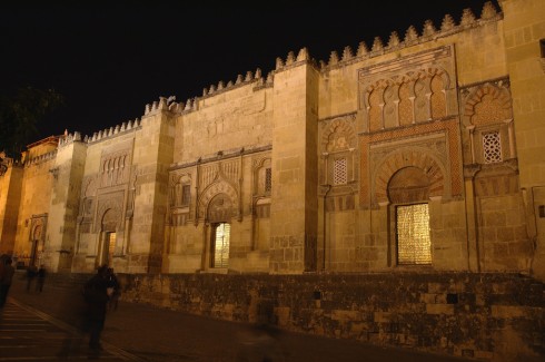 Cordoba, katedral-moskéen La Mezquita, Alcazae Reyes Cristianos, Guadalquivir, Al-Zahra, Unescos liste over Verdensarven, historisk bydel, gamleby, Andalucia, Spania