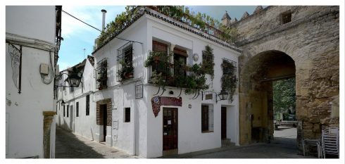 Cordoba, jødekvarteret, katedral-moskéen La Mezquita, Alcazae Reyes Cristianos, Guadalquivir, Al-Zahra, Unescos liste over Verdensarven, historisk bydel, gamleby, Andalucia, Spania