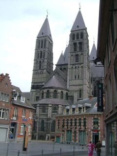 Tournai, historisk bysenter, Unescos liste over Verdensarven, gourmet, gamleby, gotikken, renessansen, barokken, Vallonia, Belgia