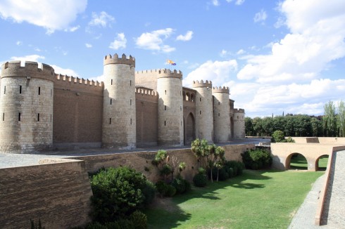 Aljaferia, Zaragoza, Rio Ebro, Plaza del Pilar, Plaza César Augusto, Unescos liste over Verdensarven, historisk bydel, gamleby, Aragon, Madrid og innlandet, Spania