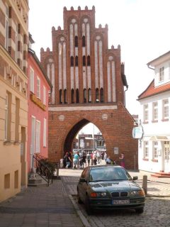 Wassertor, Wismar, Østersjøen, middelalder, Backsteinsgotik, Ostsee, Unesco Verdensarv, Gamlebyen, Alter Hafen, Altstadt, Hansestadt Wismar, Mecklenburg Vorpommern, Nord-Tyskland