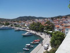  Skopelos, havnepromenaden, Skopelos by, Øyene, Sporadene, Hellas