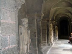 Le Puy en Velay, Cathédrale de Notre-Dame, pilegrimsmål, romansk arkitektur, tidlig middelalder, tidlig kristendom, sort madonna, klosterhage, Unescos liste over Verdensarven, Massif Central, Sør-Frankrike