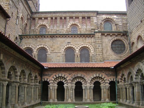 Le Puy en Velay, Notre Dame, klosterhage, Unescos liste over Verdensarven, Massif Central, Sør-Frankrike