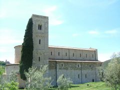 Sant'Antimo, Toscana, Karl den Store, Toscana, 