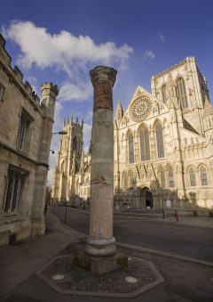 York, Yorkshire, middelalder, katedral, The York Minster, vikinger, vikingtid, romere, romertid, Konstantin den Store, angelsaksere, England, Storbritannia