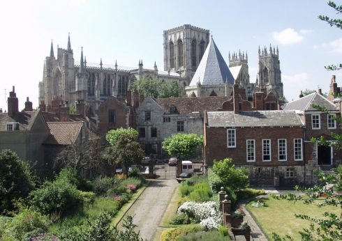  York, Yorkshire, middelalder, katedral, The York Minster, vikinger, vikingtid, romere, romertid, Konstantin den Store, angelsaksere, England, Storbritannia