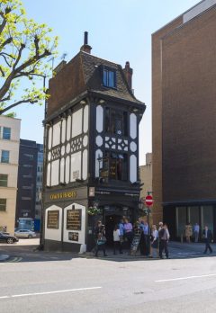 London , Coach & Horses, London, British Museum, romerne, middelader, historisk, Unescos liste over Verdensarven, Tower, England Storbritannia