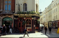 London, Museum Tavern, British Museum, romerne, middelader, historisk, Unescos liste over Verdensarven, Tower, England Storbritannia