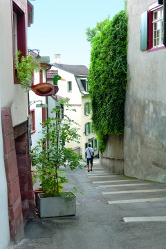 Basel, Rhinen, romertid, middelalder, kulturseverdigheter, gamlebyen, marktplatz, Sveits