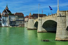 Basel, Mittlere Brücke, Rhinen, romertid, middelalder, kulturseverdigheter, gamlebyen, marktplatz, Sveits