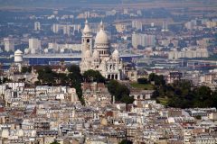 Kirken Sacre Ceour på Montmartre ruver over byen