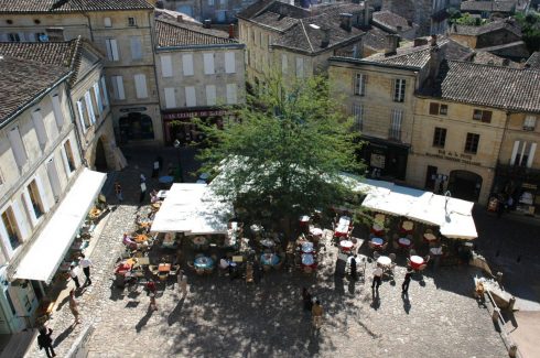 St Émilion, Saint Emilion, La Jurade, vin, Unescos liste over Verdensarven, romertid, middelalder, Monolittkirken, Bordeaux, Pomerol, Fronsac, Bordeaux, Vest-Frankrike