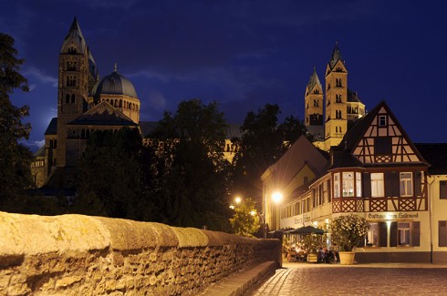 Speyer, Altstadt, Unescos liste over Verdenarven, romertid, Altpörtel, Rhinen, Kaiserdom, jødenes Shphira, middelalder, Vest-Tyskland