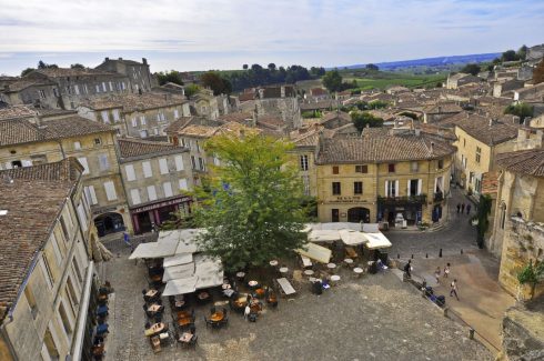 St Émilion, Saint Emilion, vin, Unescos liste over Verdensarven, romertid, middelalder, Monolittkirken, Bordeaux, Pomerol, Fronsac, Bordeaux, Vest-Frankrike