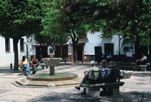 Granada, Alhambra, Generalife, Barrio del Albaicín, Bib-Rambla, Plaza Nueva, Capilla Real, Santa Ana, San Nicholas, San Miguel de Bajo, Unescos liste over Verdensarven, Andalucia, Spania