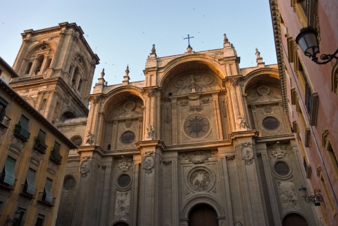 Granada, Alhambra, Cathedrale, Generalife, Barrio del Albaicín, Bib-Rambla, Plaza Nueva, Capilla Real, Santa Ana, San Nicholas, San Miguel de Bajo, Unescos liste over Verdensarven, Andalucia, Spania