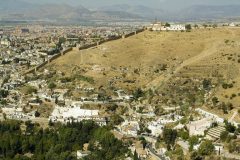 Granada, Alhambra, Generalife, Barrio del Albaicín, Bib-Rambla, Plaza Nueva, Capilla Real, Santa Ana, San Nicholas, San Miguel de Bajo, Unescos liste over Verdensarven, Andalucia, Spania