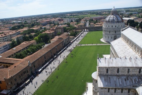 Pisa, pisansk romansk, arkitektur, middelalder, renessanse, Arno, Campo dei Miracoli, katedral, baptisteria, kampanile, Unescos liste over Verdensarven, historisk bydel, museer, gamleby, etruskerne, Toscana, Midt-Italia, Italia