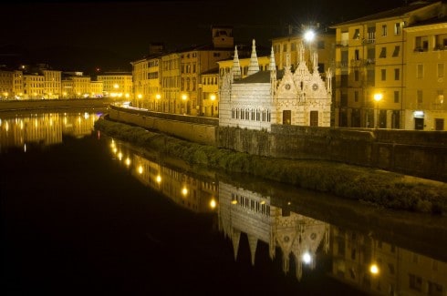 Pisa, pisansk romansk, arkitektur, middelalder, renessanse, Arno, Campo dei Miracoli, katedral, baptisteria, kampanile, Unescos liste over Verdensarven, historisk bydel, museer, gamleby, etruskerne, Toscana, Midt-Italia, Italia