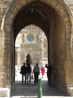 Lincoln, Exchequergate, Newport Arch, Bailgate, Castle Hill, Lincoln Cathedral, Minster, England, Brayford Pool, romertid, middelalder, Castle Hill, Magna Carta, Steep Hill, early british gothic 