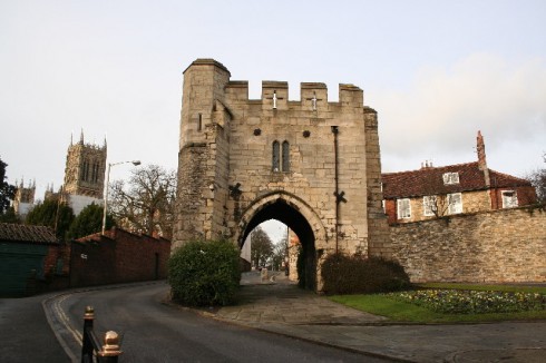 Lincoln, Pottergate Arch, Bailgate, Castle Hill, Lincoln Cathedral, Minster, England, Brayford Pool, romertid, middelalder, Castle Hill, Magna Carta, Steep Hill, early british gothic 