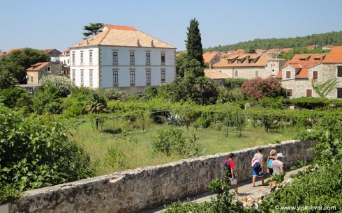  Hvar, Stari Grad, Unescos liste over Verdensarven, romertid, grekere, Pharos, Venezia, venetiansk, kirker, middelalder, arkitektur, gotikk, renessanse, oldtidskirker, Makarska-kysten, Kroatia 