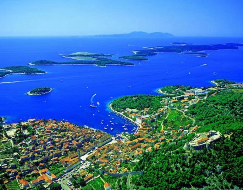 Hvar, Stari Grad, Unescos liste over Verdensarven, middelalder, arkitektur, gotikk, renessanse, oldtidskirker, Makarska-kysten, Kroatia