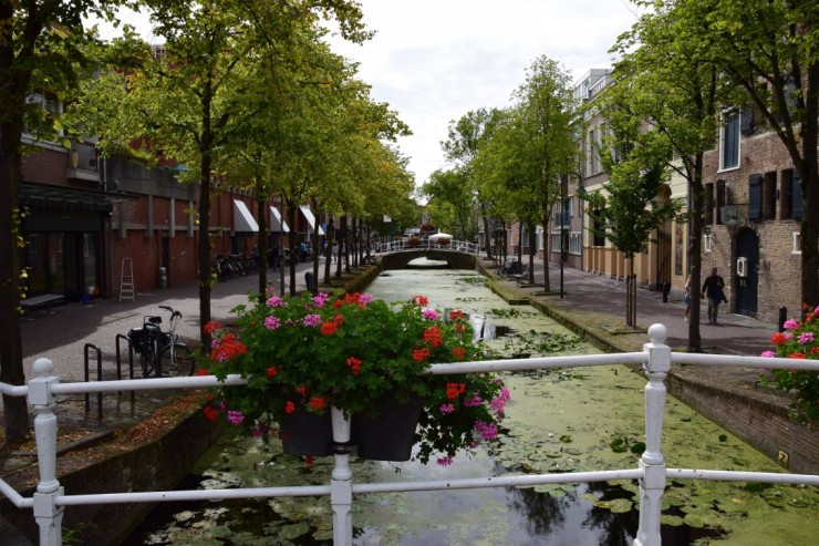 Delft er gjennomboret av en mengde kanaler. Foto: © ReisDit.no