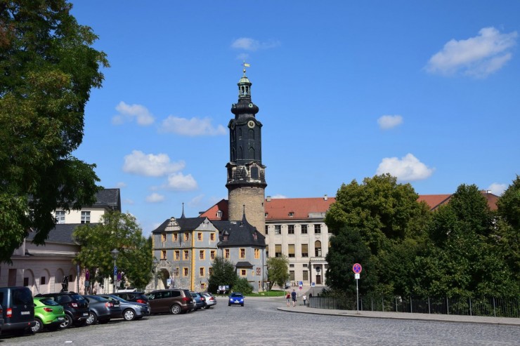 Stadtschloss ligger i sentrum av Weimar. Foto: © ReisDit.no