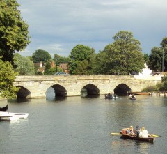 Stratford-upon-Avon, William Shakespeare, middelalder, bindingsverk, Shakespeare’s Birthplace, Clopton Bridge, Anne Hathaway, Mary Arden, New Place, Hall’s Croft, John Hall, Holy Trinity Church