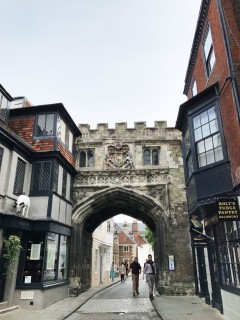 Salisbury, Wiltshire, England, Cathedral, middelalder, english gothic, North Gate, St Anne’s gate Old Sarum, St Thomas, Salisbury Plain, Stonehenge, Richard Poore, Butcher Row, Poultry Cross