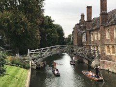 Cambridge, Cambridgeshire, Cambridge University, River Cam, King’s College Chapel, Trinity, King’s grade, Fitzwilliam Museum, Madelene Bridge, Bridge Street, St. Bene’t’s Church, Great St. Mary, Bridge Street 