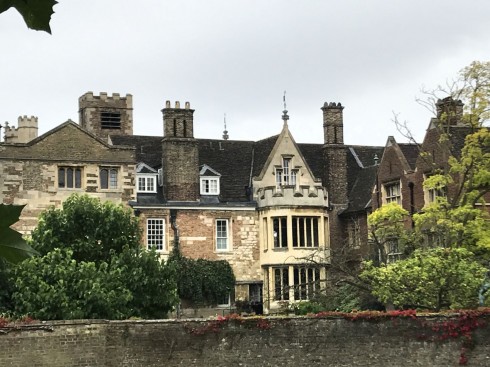 Cambridge, Cambridgeshire, Cambridge University, River Cam, King’s College Chapel, Trinity, King’s grade, Fitzwilliam Museum, Madelene Bridge, Bridge Street, St. Bene’t’s Church, Great St. Mary, Bridge Street, St. John’s College, Bridge of Sighs