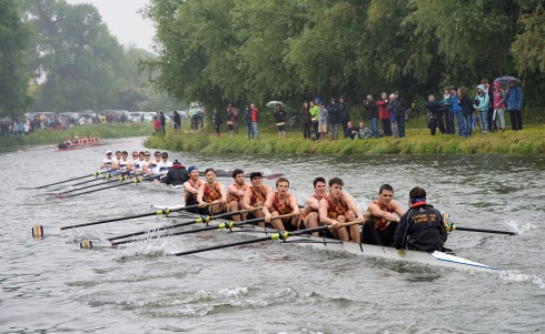 Cambridge, Cambridgeshire, Cambridge University, River Cam, King’s College Chapel, Trinity, King’s grade, Fitzwilliam Museum, Madelene Bridge, Bridge Street, St. Bene’t’s Church, Great St. Mary, Bridge Street, St. John’s College, Bridge of Sighs