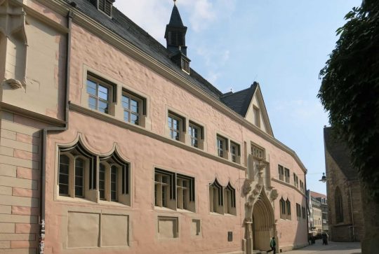 Erfurt, Thüringen, Tyskland, middelalder, Krämerbrücke, Domplatz, Dom St. Marien, St. Severikircher, Fischmarkt, Kleinmarkt, Alte Synagoge, Martin Luther, Augustinerkloster, Anger, Angermuseum, Zitadelle Petersberg, Marktstrasse