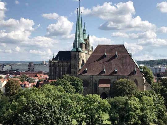 Erfurt, Thüringen, Tyskland, middelalder, Krämerbrücke, Domplatz, Dom St. Marien, St. Severikircher, Fischmarkt, Kleinmarkt, Alte Synagoge, Martin Luther, Augustinerkloster, Anger, Angermuseum, Zitadelle Petersberg, Marktstrasse